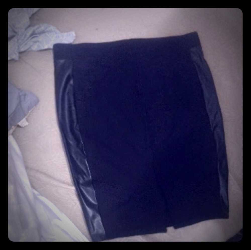 Pencil skirt